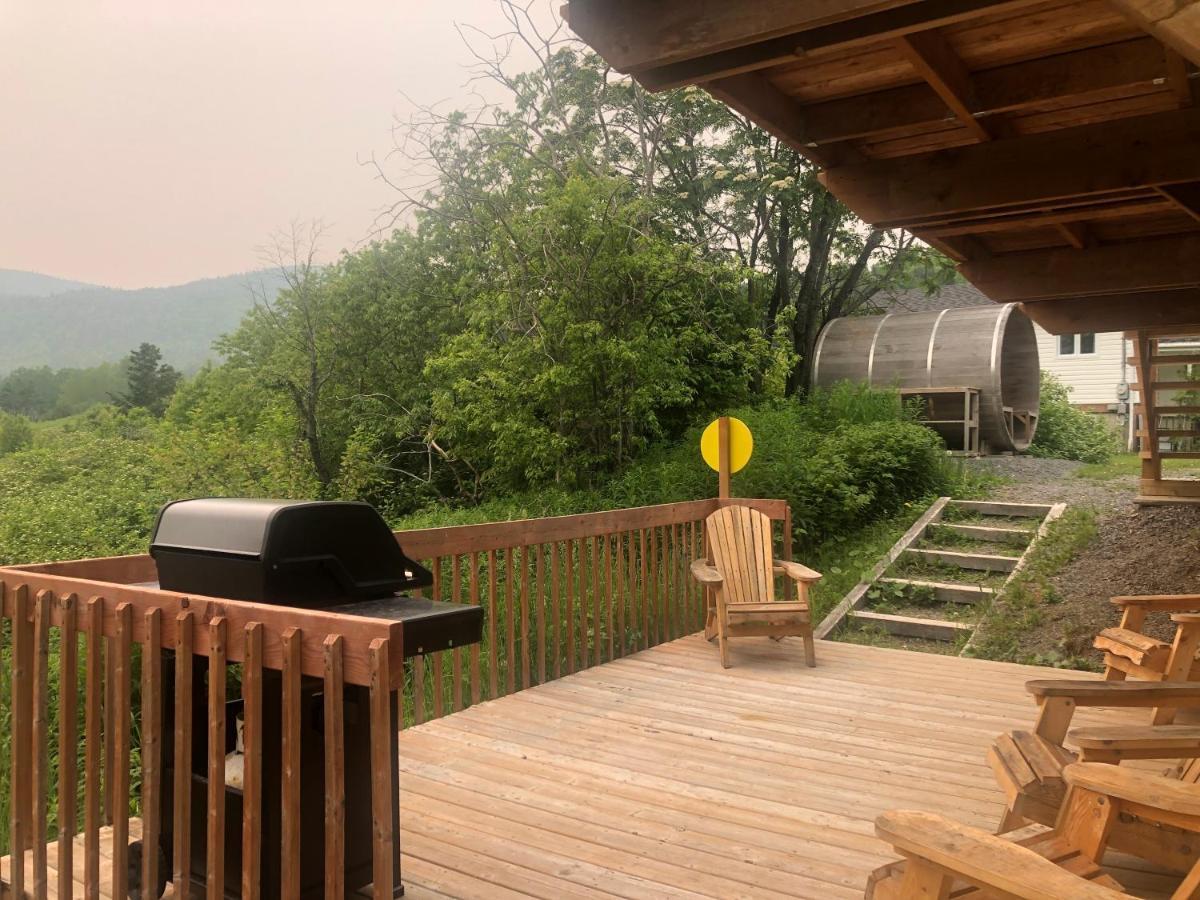Chalets Les Chanterelles De Forillon L'Anse-au-Griffon Eksteriør billede