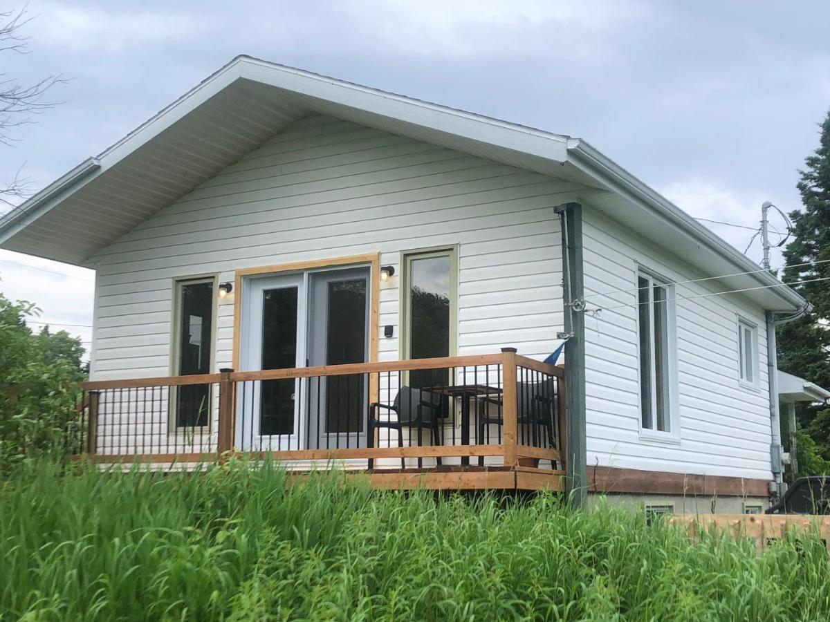 Chalets Les Chanterelles De Forillon L'Anse-au-Griffon Eksteriør billede